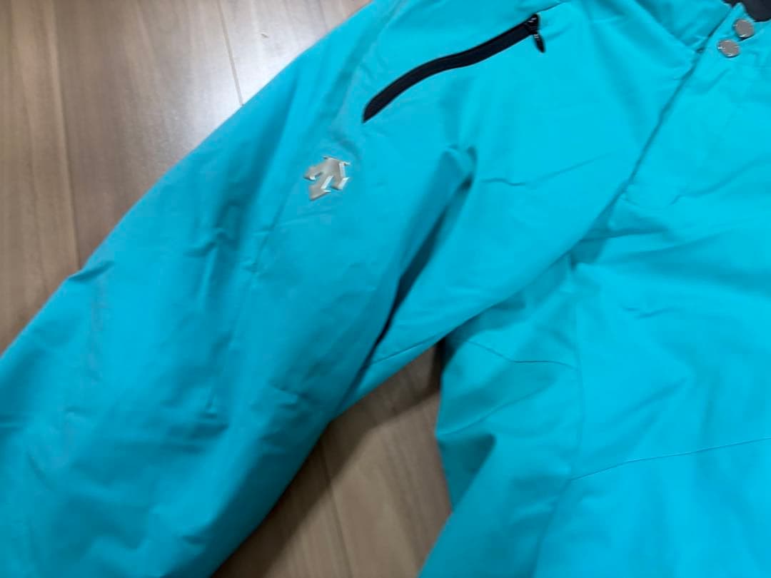 ★23年・選手用★お洒落 非売品 オガサカ デサント スキーウエア 上下　デモ