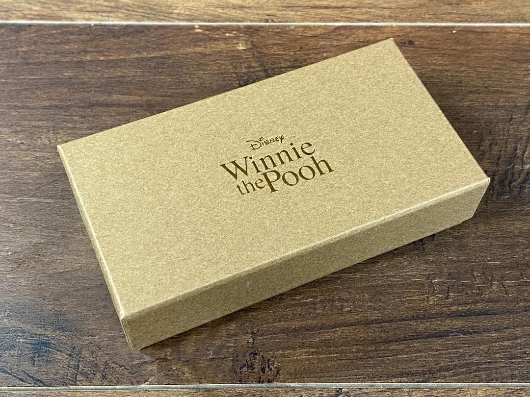 くまのプーさん　革製 キーケース　ディズニー　プーさん　キャラクター