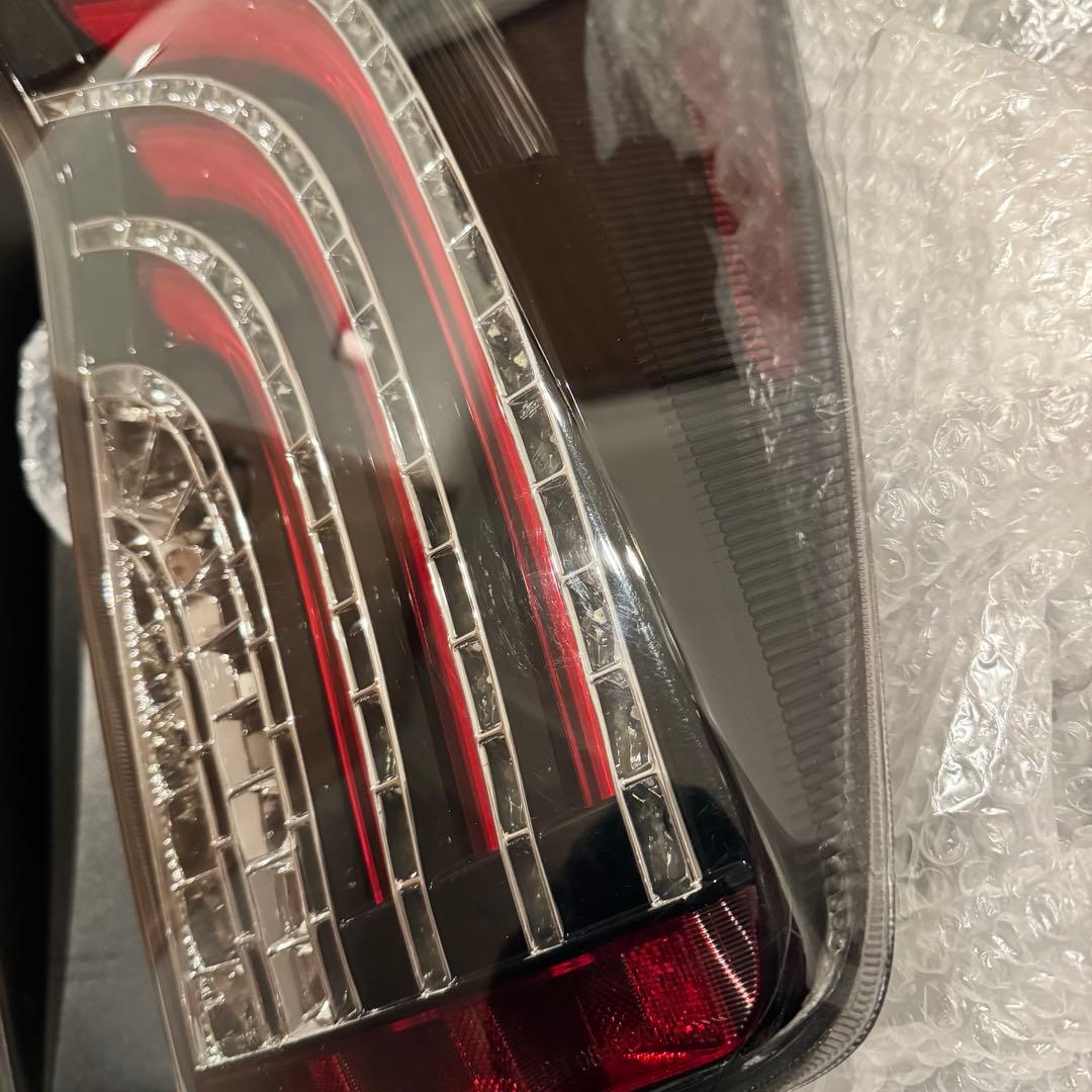 廃盤 定価６万超 プリウス 30 クールセイバー フル LED テール レンズ