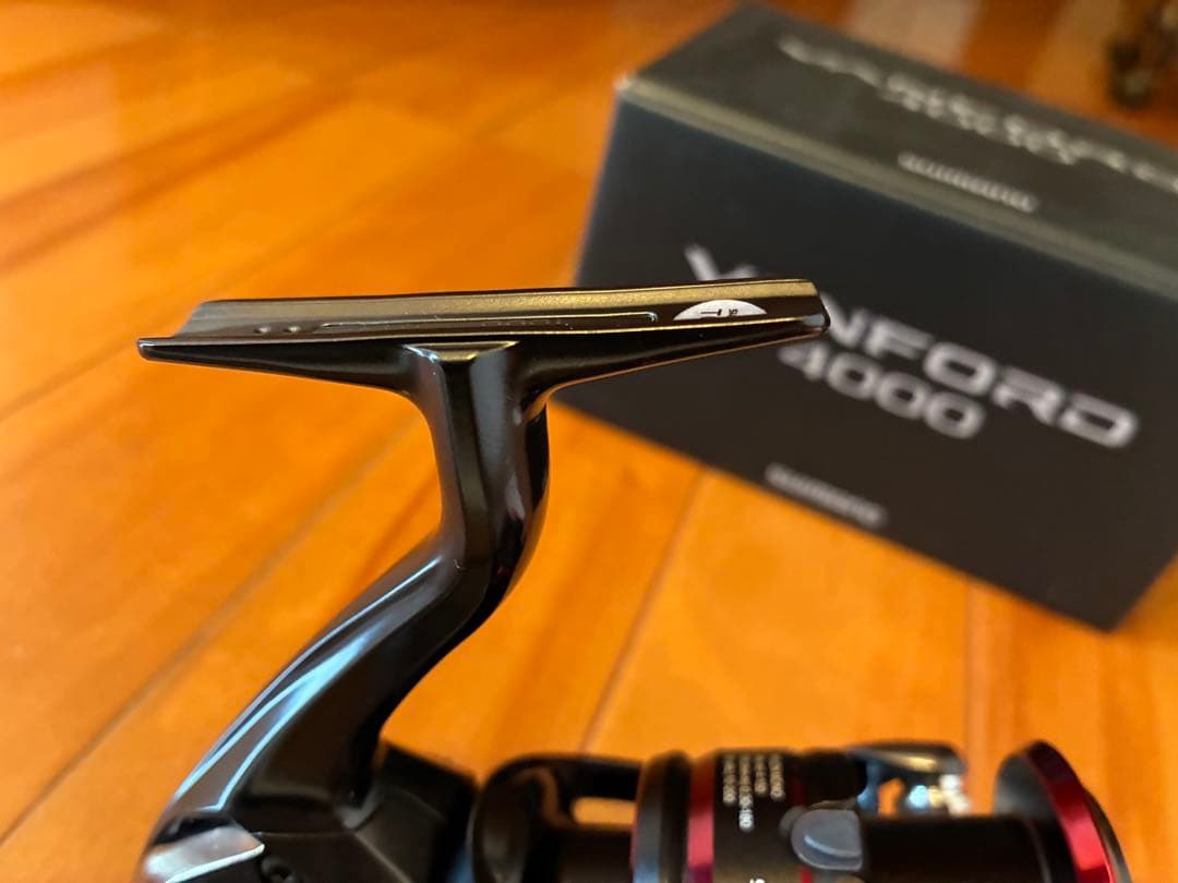 美品　20シマノ　ヴァンフォード4000