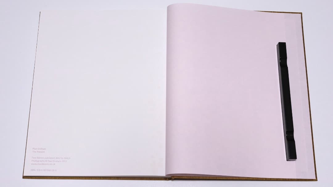 写真集｜Paul Graham『 Present 』｜2012 MACK 1st