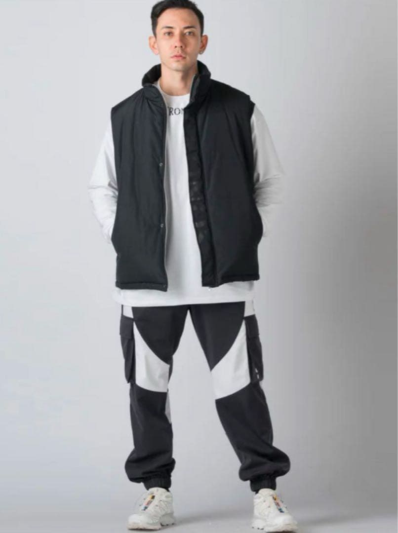 アウター　クロノス　CRONOS 中綿ベスト　MA-1 カジュアルウェア　新品