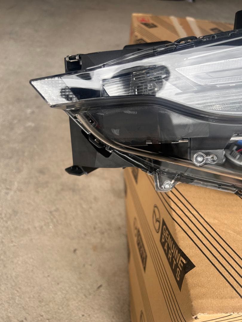 Mazda ヘッドライト cx-5 cx-8 (左)