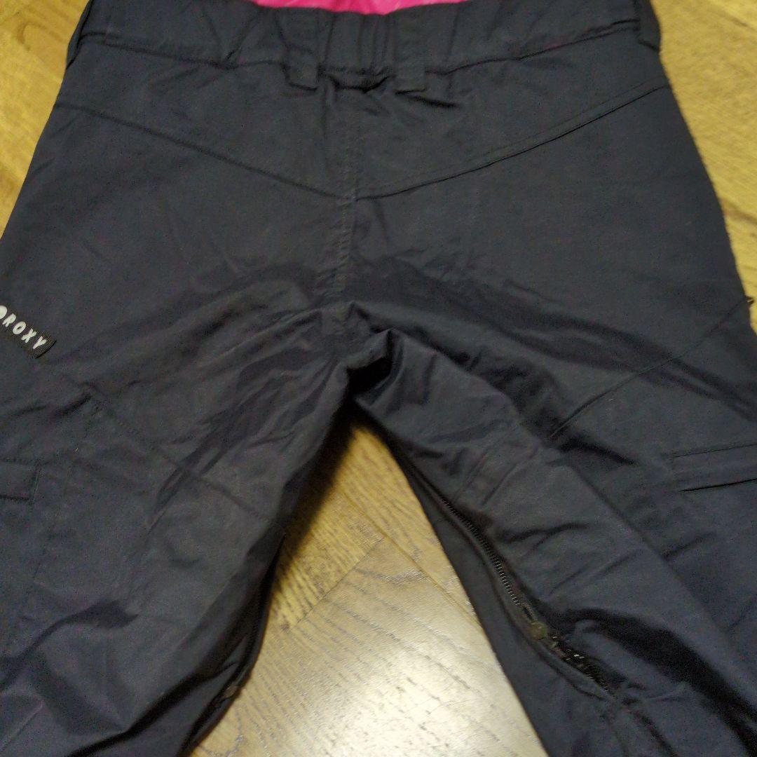 【美品】ROXY　スノボウェア　上下セット　Ｓ　総柄　ロゴ　ブラック　ピンク