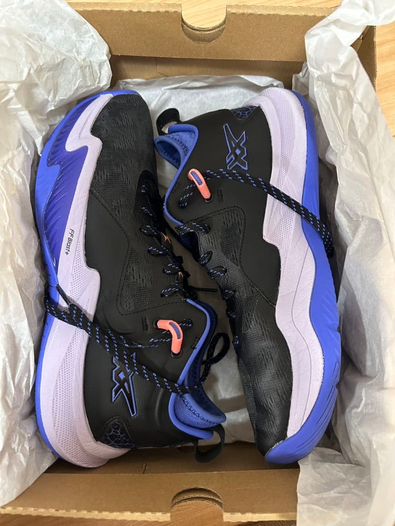 ノヴァサージロー 2/26.5cm