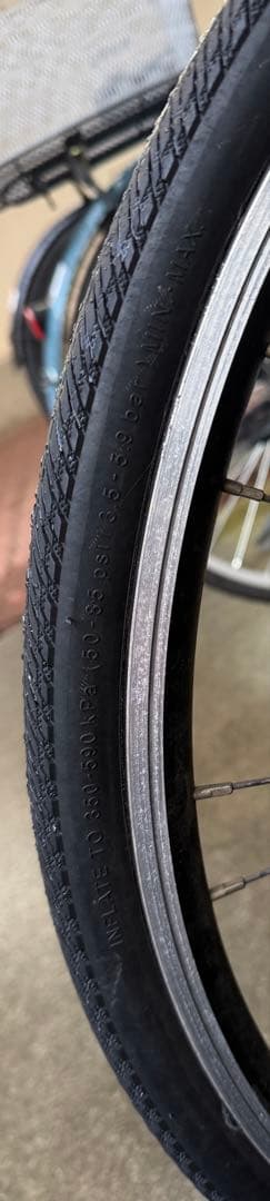 引き取り限定　クロスバイク　BRIDGESTONE CYLVA FLAT24