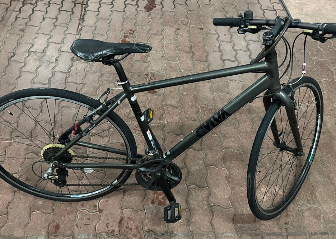 引き取り限定　クロスバイク　BRIDGESTONE CYLVA FLAT24