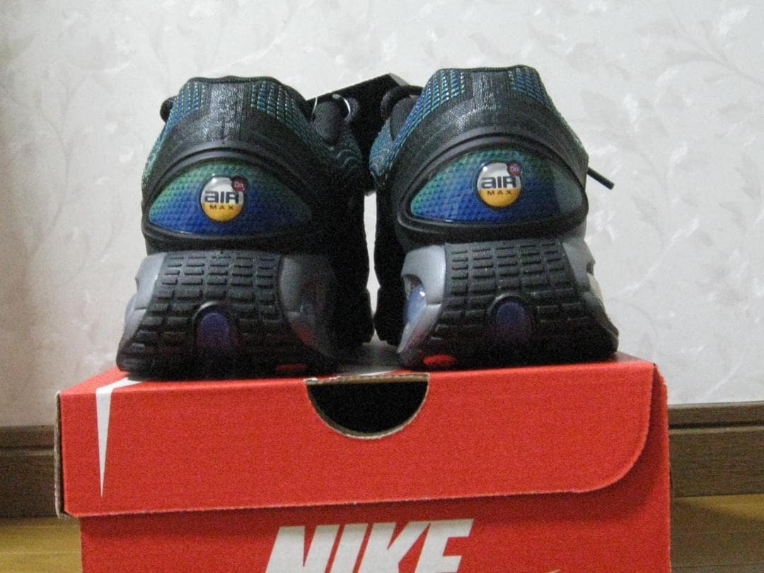 新品 ２６cm　ナイキ エアマックス NIKE AIR MAX DN