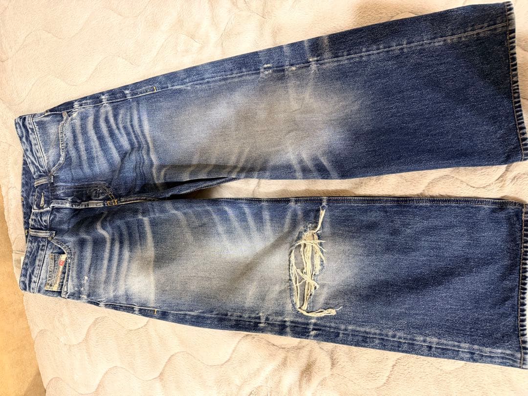 【DIESEL】D-Rise 09J95 ストレートデニム