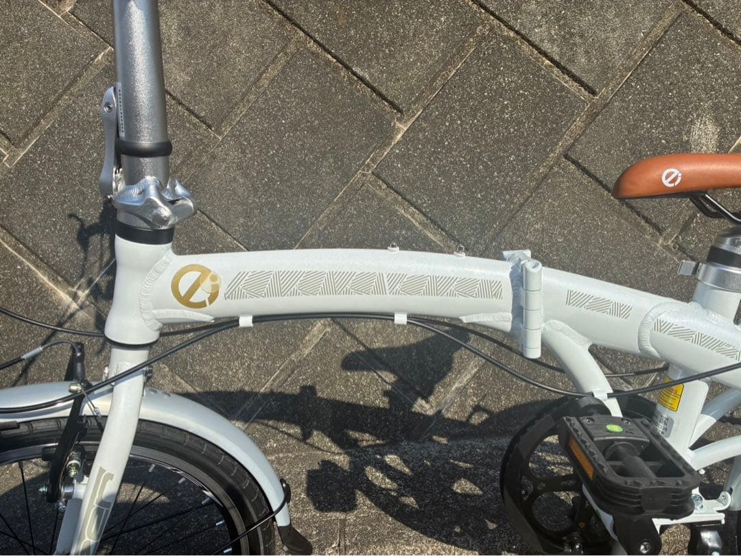 試乗のみ超軽量 折り畳み式自転車 小型 コンパクト EIZER LUFURE3