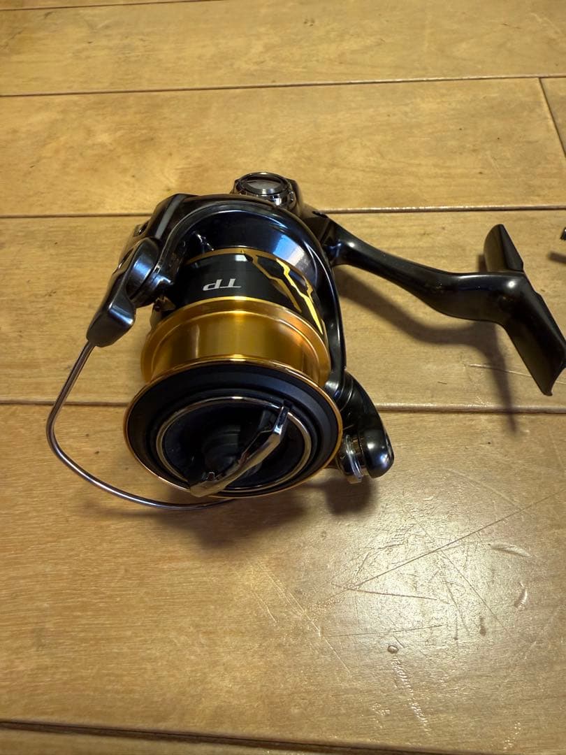 ☆美品☆SHIMANO TWIN POWER C2000SHG☆