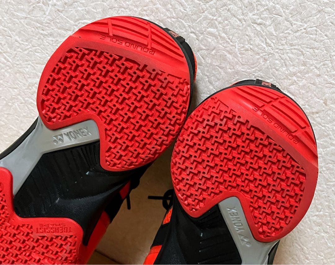 ★ほぼ未使用！YONEX ヨネックス パワークッション カスケード アクセル