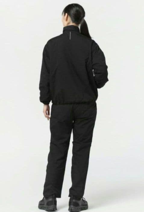 ティゴラ　ライトウォームジャケット.パンツ レディース　上下セット　黒　S