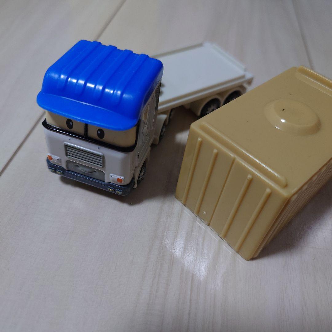 ロボカーポリー　変身変形ロボット　ダイキャスト　ミニカー　スクールビー　収納