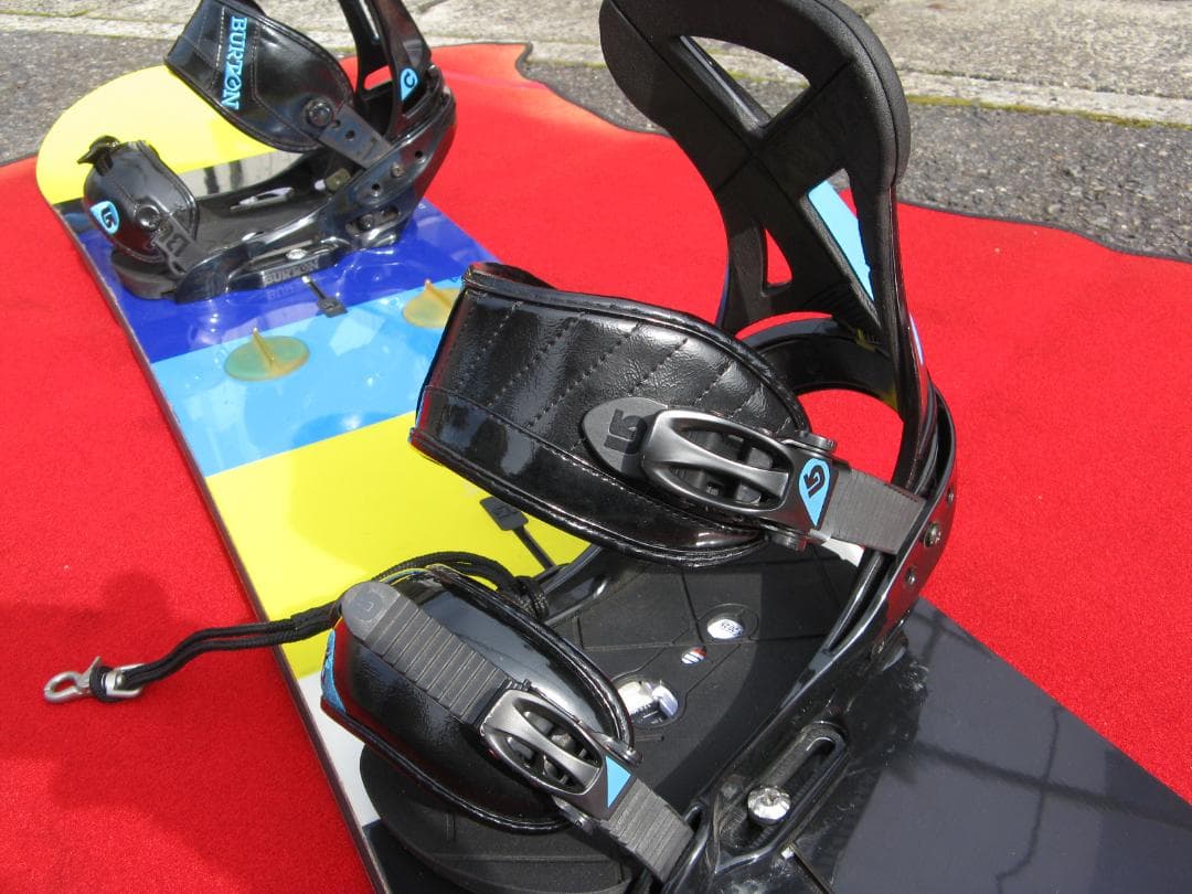 ★良品　BURTON　CUSTOM　１５４ｃｍ＆カスタムビンディング　Sサイズ★