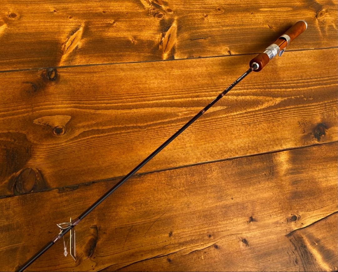 トラウトロッド　ベイトロッド　黄金樟木　源流　ウッドグリップ　カーボンロッド