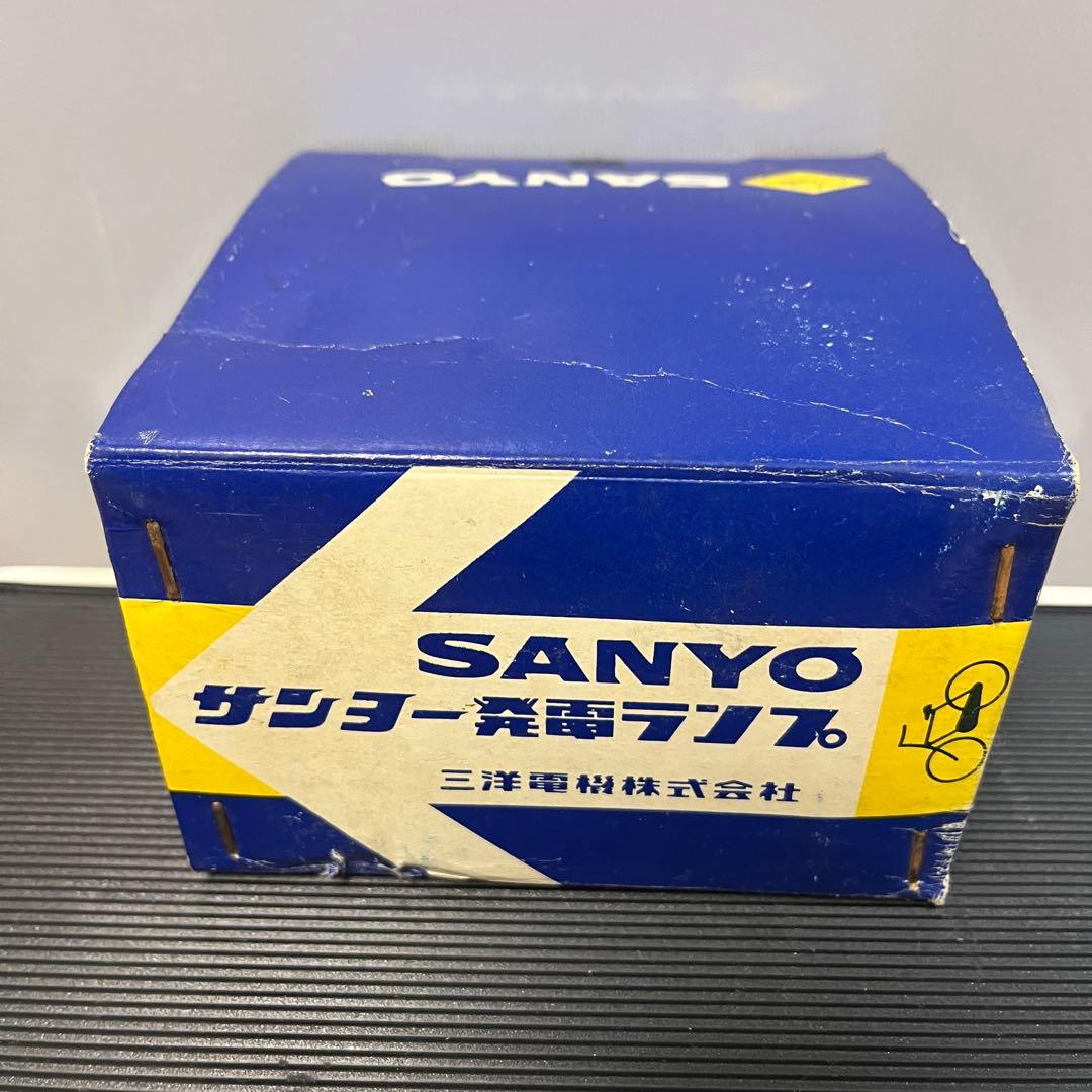 激レア！ヴィンテージの自転車用ダイナモライト（発電ランプ)