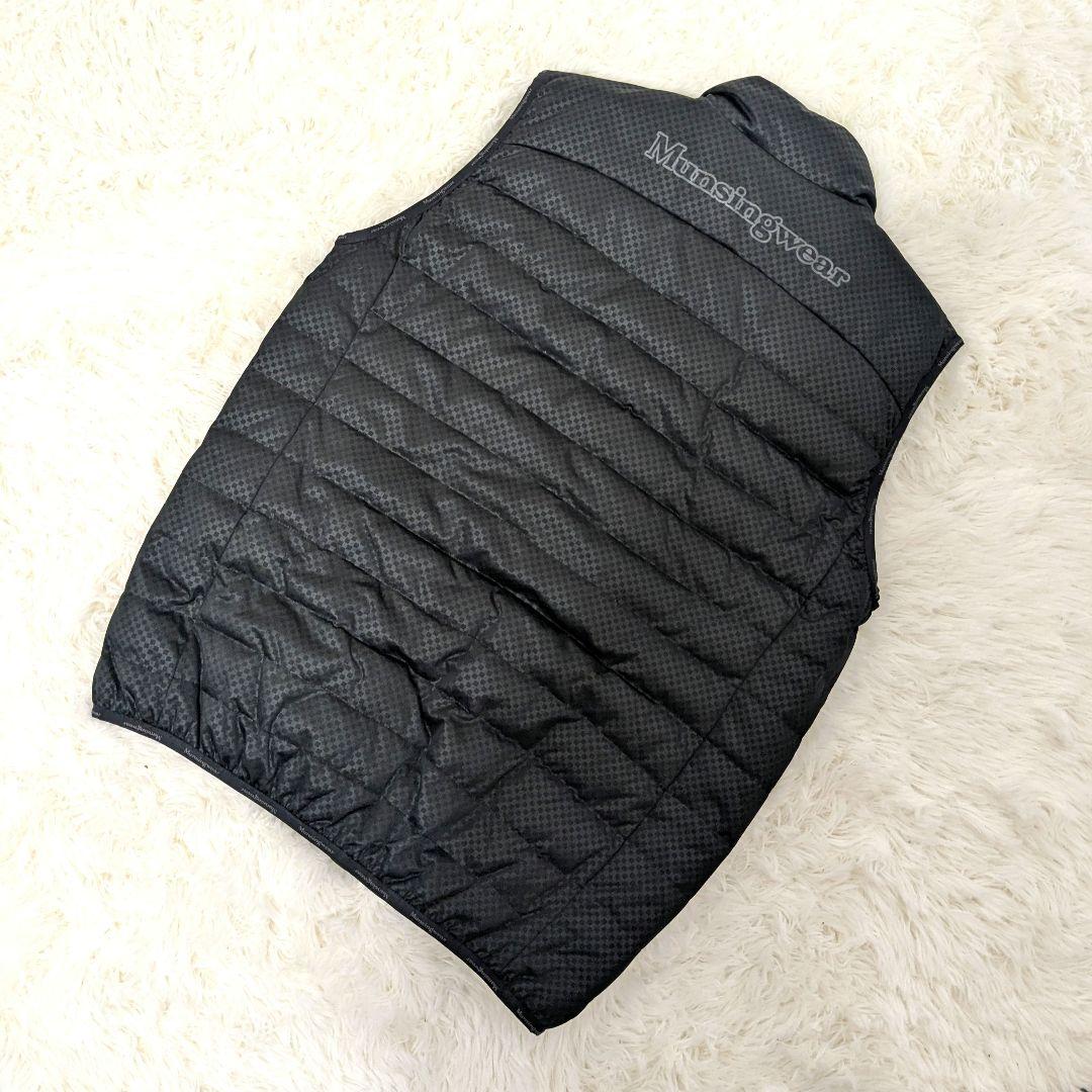 マンシングウエア　ブラック ベスト メンズ　ダウン　ゴルフ