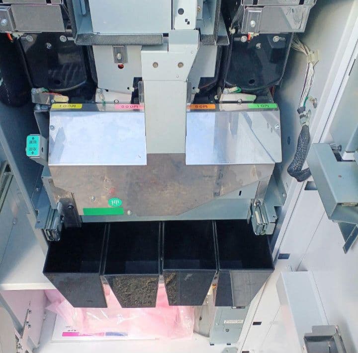 新500円・新紙幣対応済■グローリーVT-B10券売機　送料無料