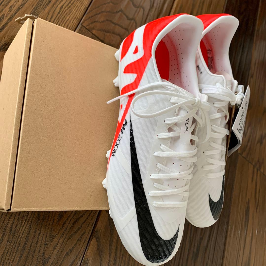 NIKE ズームヴェイパー15アカデミーHG 24cm