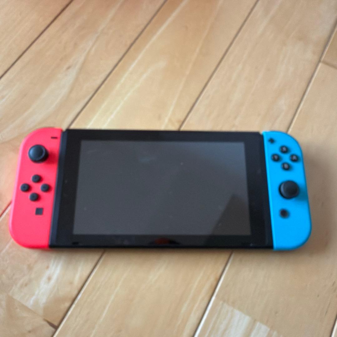 Nintendo Switch 本体 レッド/ブルー Joy-Con