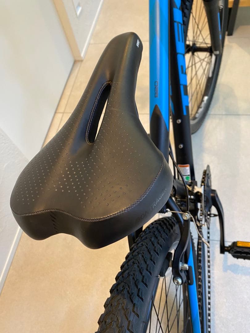 美品　TREK マウンテンバイク　820