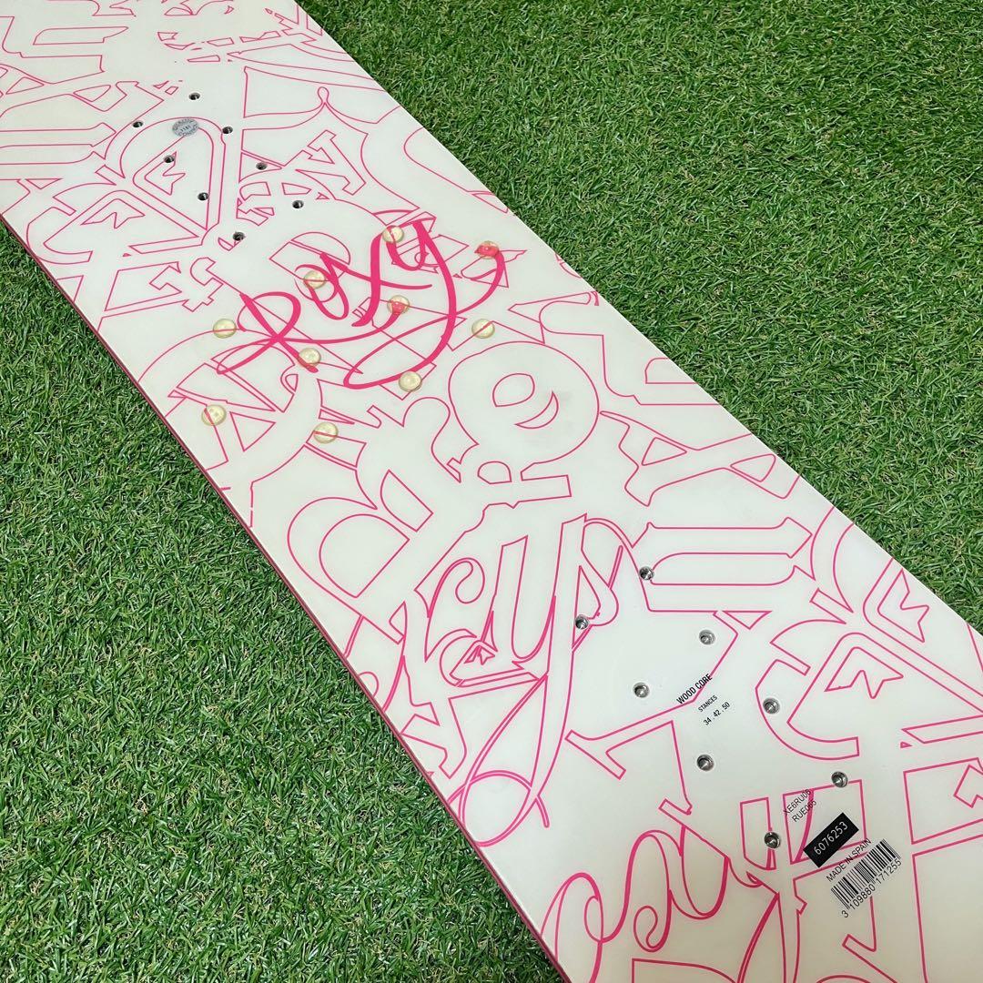 ROXY 可愛い ピンク 総柄 139cm レディース スノーボード板 スノボ
