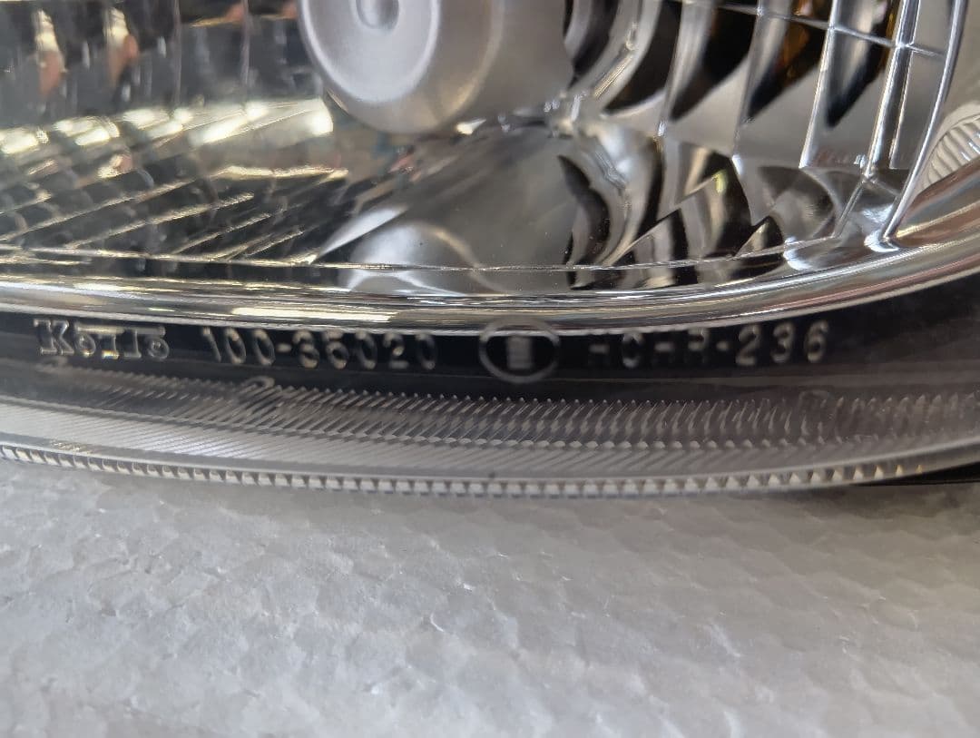 日野レンジャーHID左右ヘッドライト