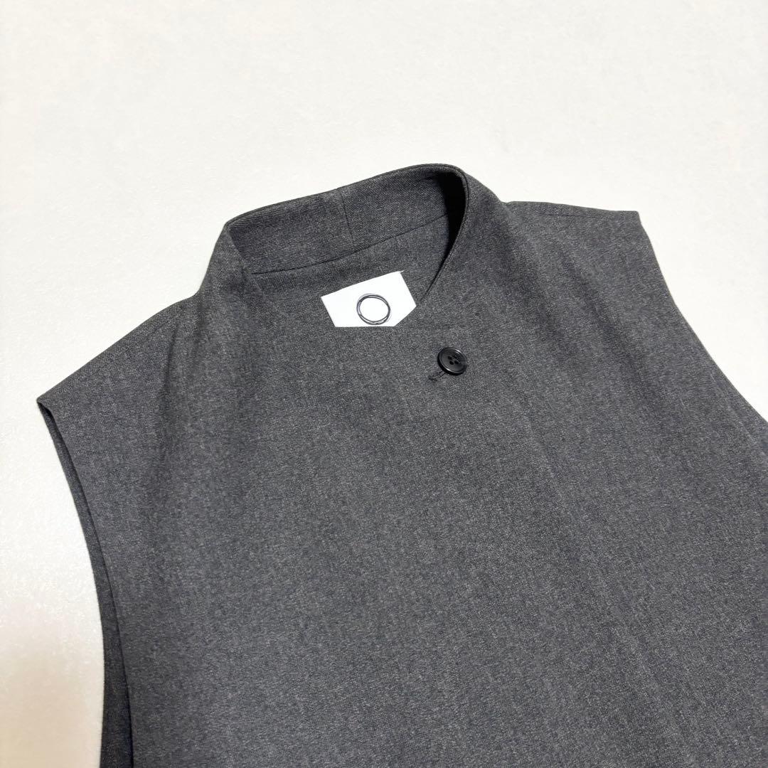 美品 人気 マルゥユナイテッドアローズ ウエストベルトジレ グレー