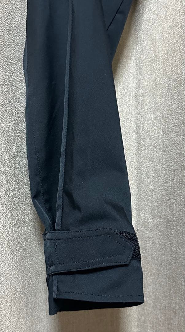 入手困難 新品 未使用 シンイチロウアラカワ カーゴパンツ Mサイズ 黒 自転車