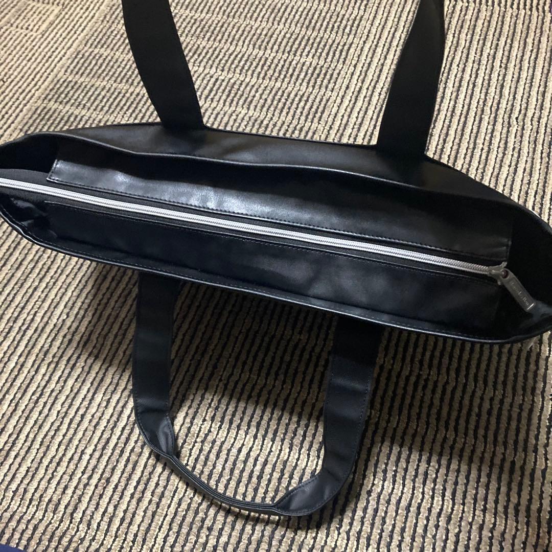 タイトリスト　ベンツ　合皮トートバック　ゴルフ　バック　未使用　美品