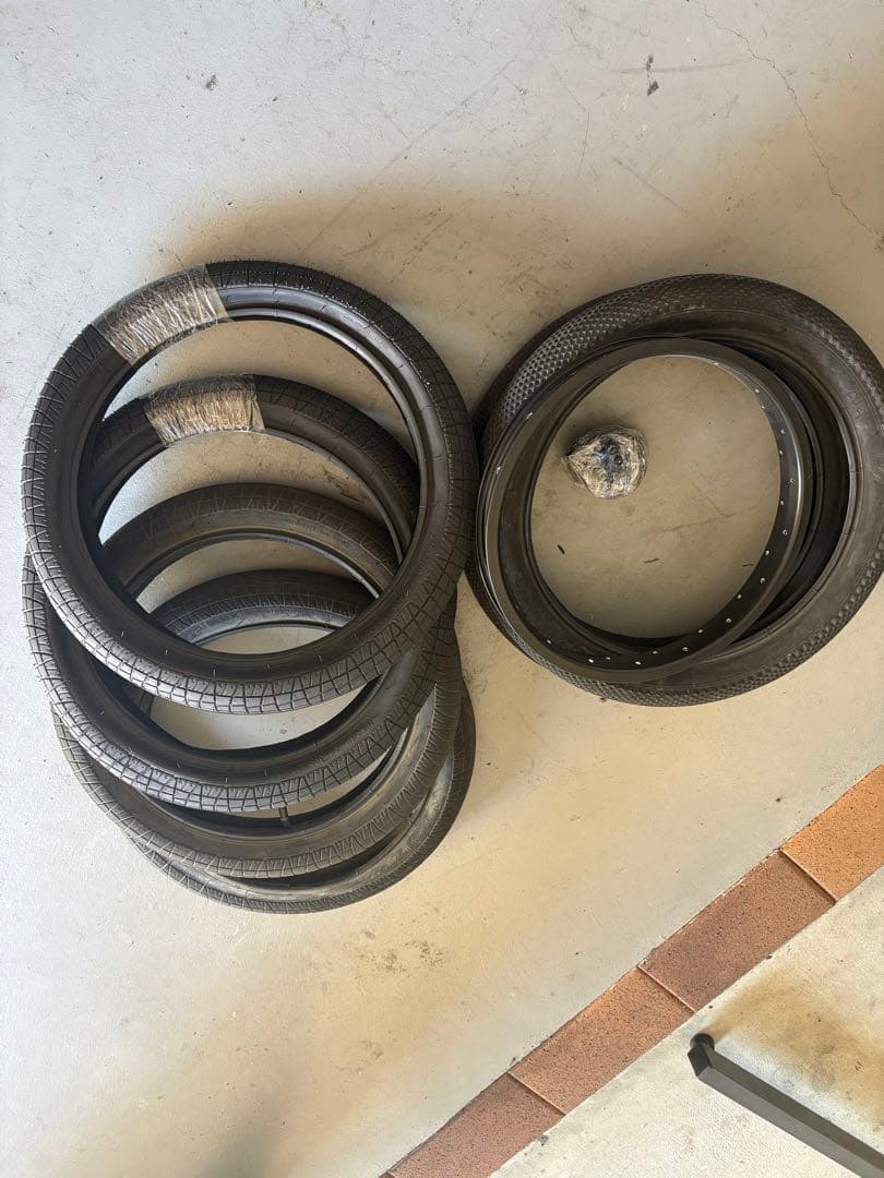 bmx 16インチ用タイヤセットzen cult animal odyssey