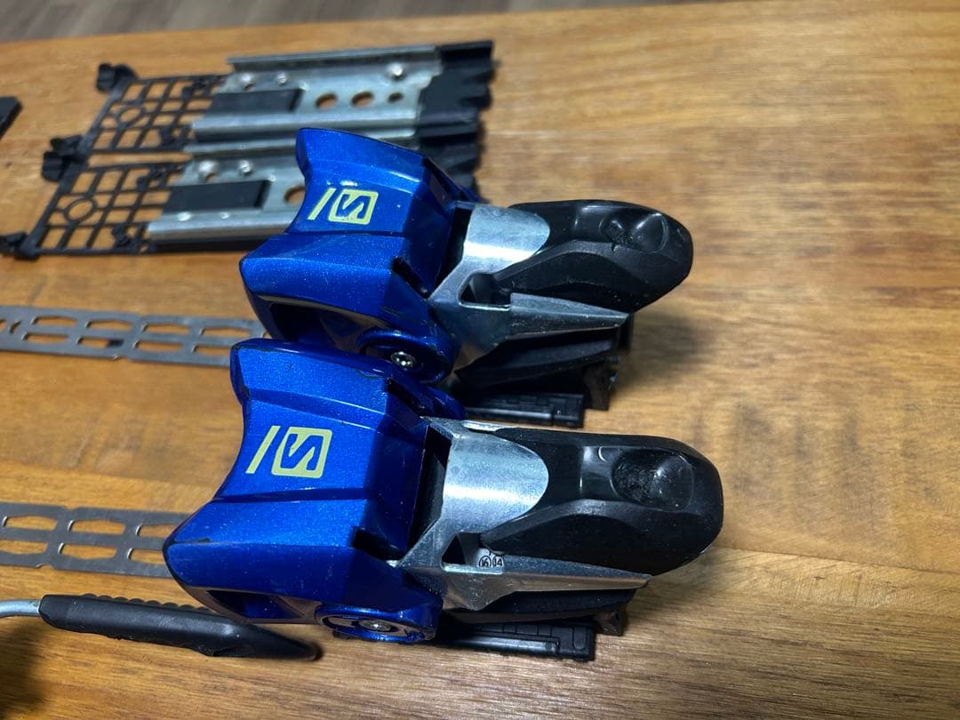 Salomon X16 アルペンビンディング 青