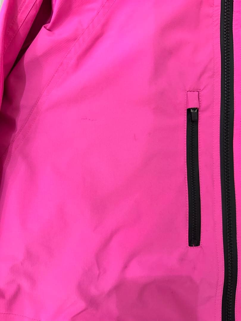 確実正規品【Syna World】マイクロリップストップ ウインドブレーカー