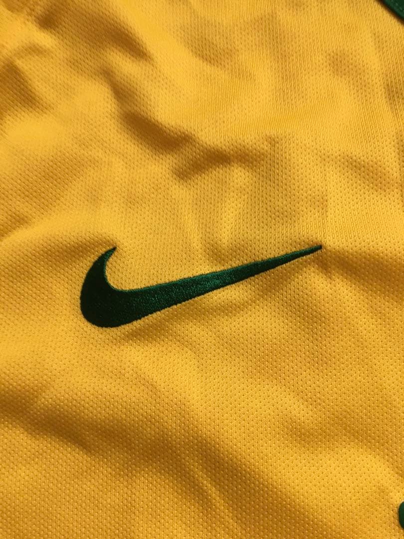 【美品】2014 FIFA W杯サッカーブラジル代表ネイマール10番ユニフォーム