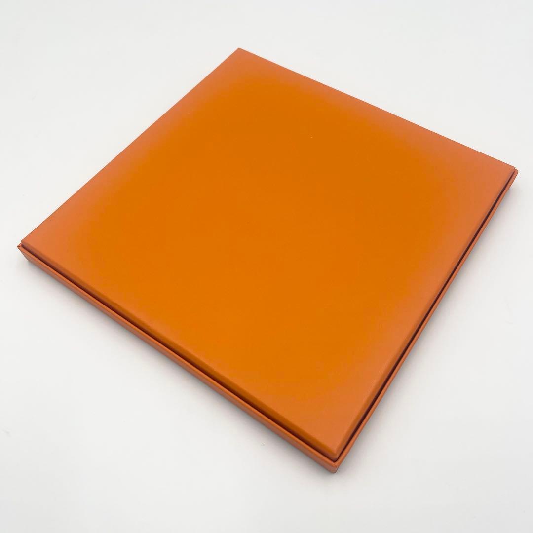 HERMES スカーフ バンダナ カレ55 峡谷から星たちへ ななつ星in九州