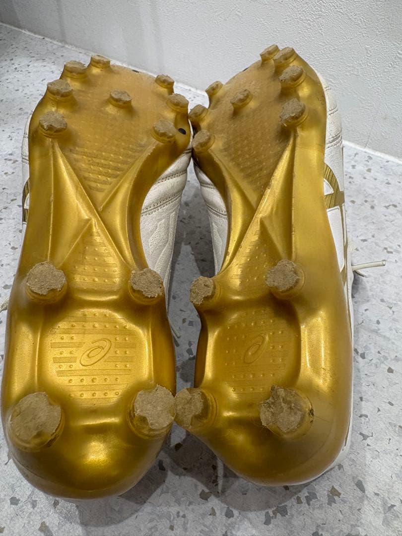 ASICS サッカーシューズ 26.5cm ホワイト/ゴールド