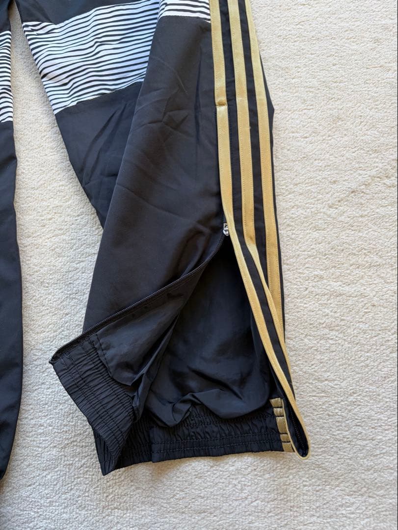 ユベントス ストライプジャージ上下セット