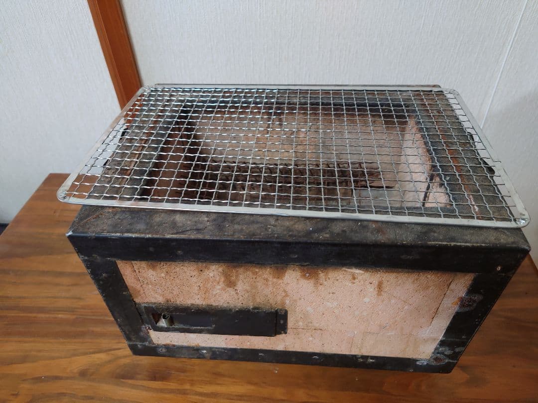 炭 七輪　コンロ　囲炉裏　網10枚、下敷き付き　アンティーク レトロC