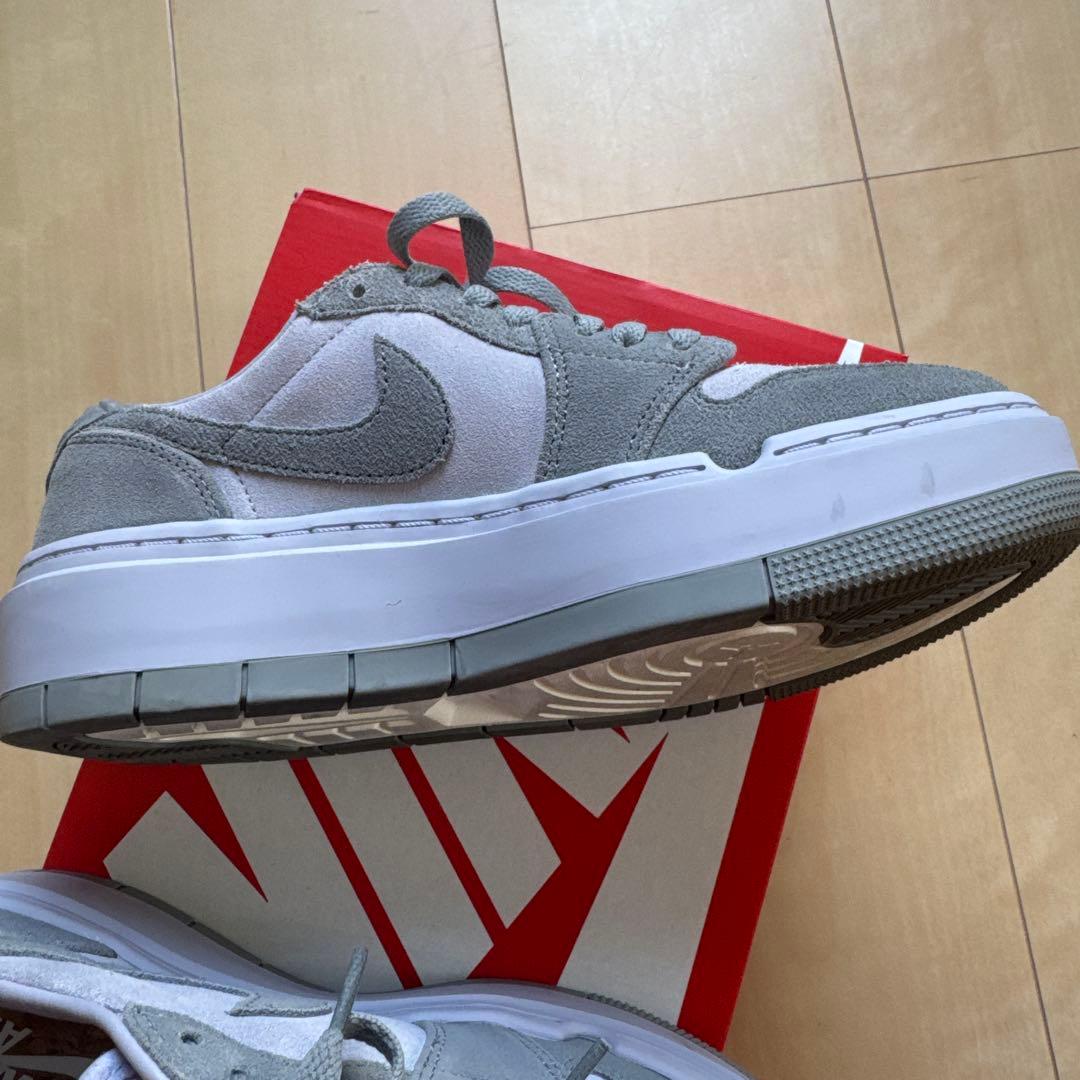 Nike Air ジョーダン　24.5 即完売　グレー