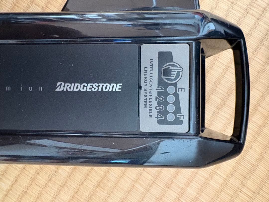 電動アシスト自転車 チャイルドシート付き　bikke 引き取り　バッテリー2本