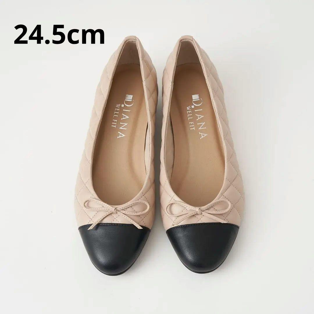 DIANA キルティングフラットシューズ ベージュ/ブラック