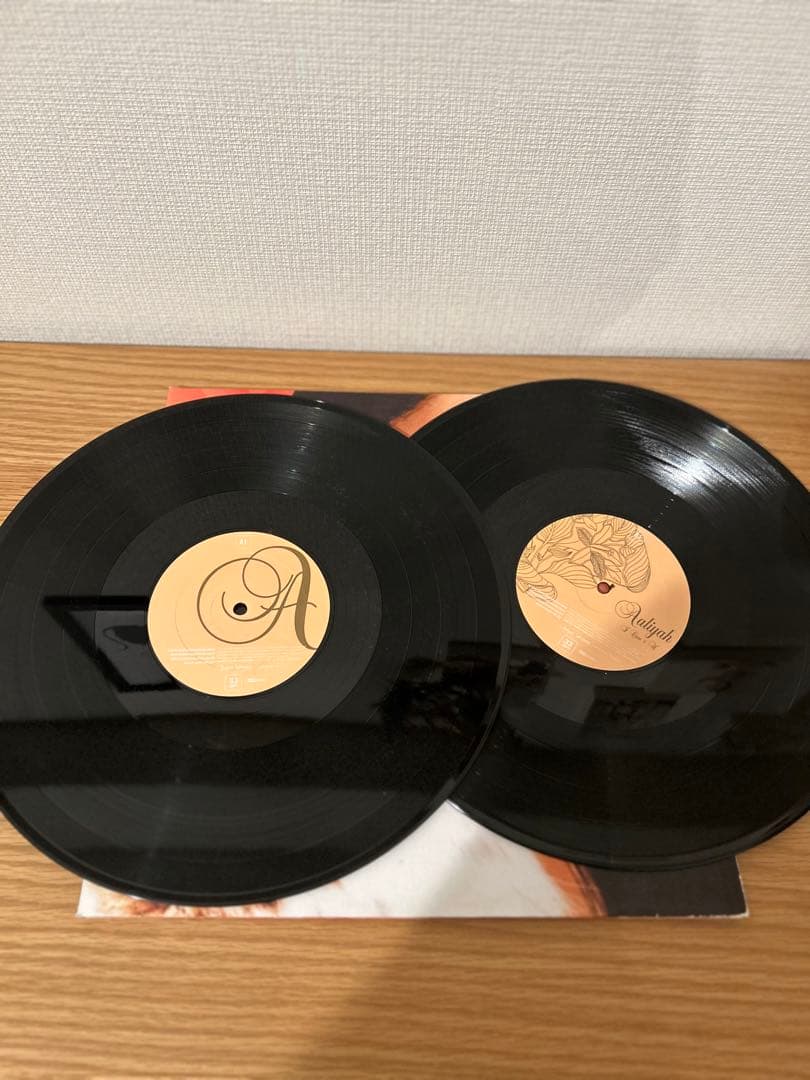 Aaliyah / I Care 4 U アリーヤ アナログ レコード　2枚組