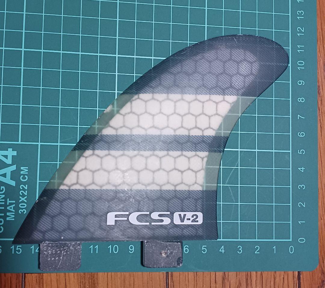 FCS V2　サーフボードフィン　トライフィン　ケリースレーター