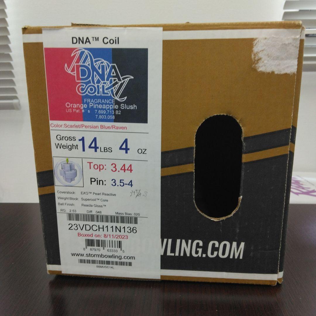 STORM DNA ボウリングボール 14p4ozです。