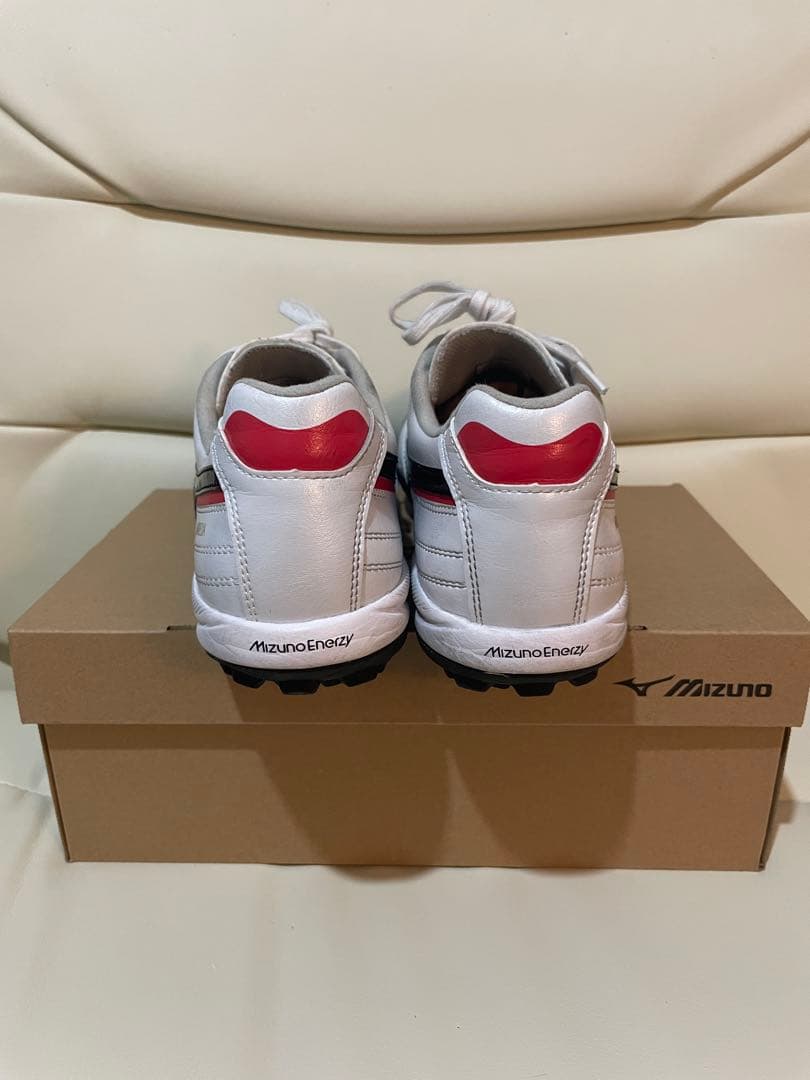 【ほぼ新品】Mizuno モレリア フットサルシューズ トレシュー ホワイト