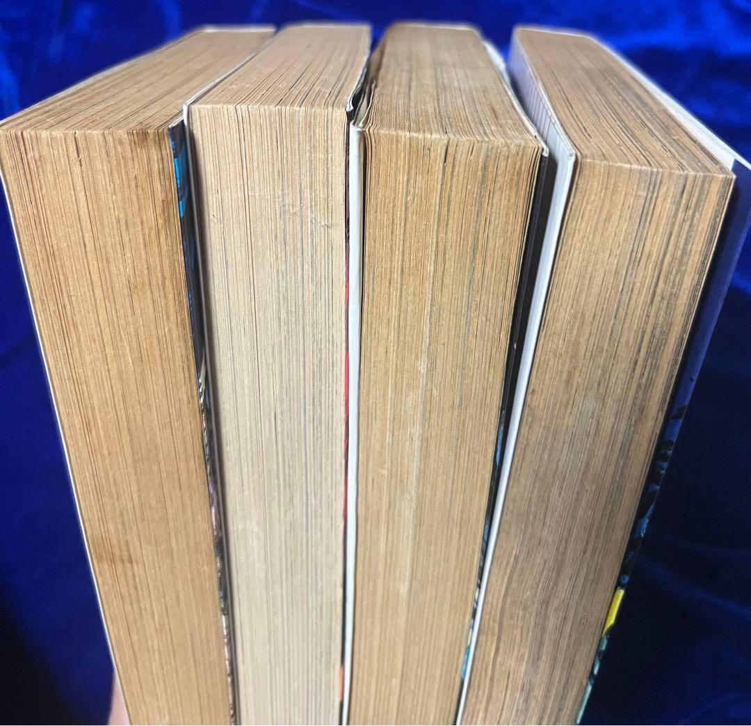 【秋田書店】エコエコアザラク・全4巻＋ビデオ＋フィギュア / 古賀新一