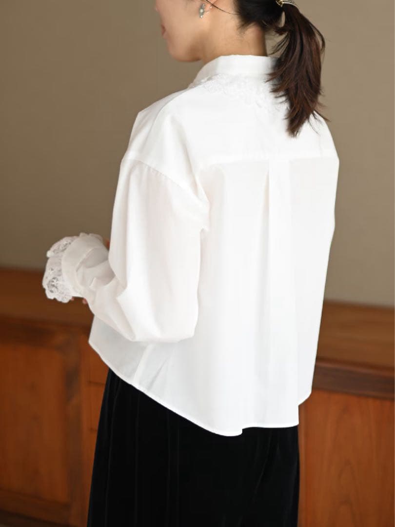 試着のみ極美品★ trefle+1 レース襟ブラウス