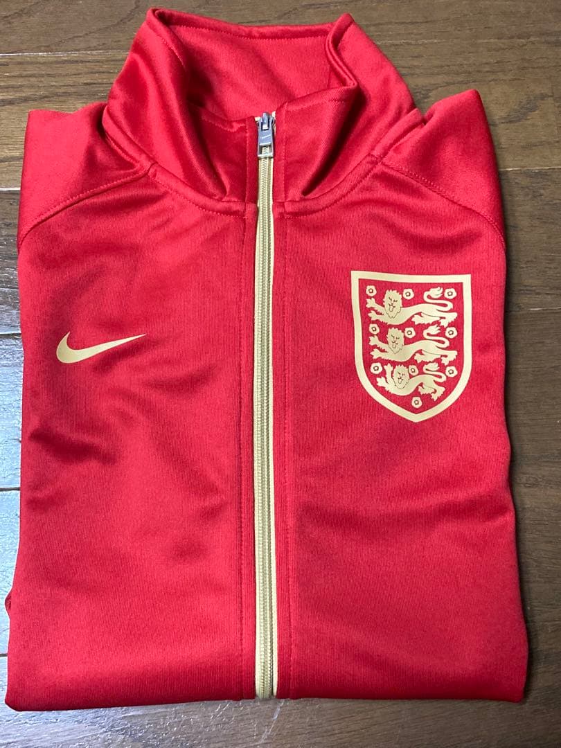 Nikeイングランド代表 トラックジャケット Mサイズ 【タグ付き】