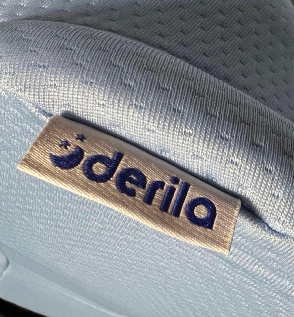 新品未開封Derila デリラ 低反発 メモリーフォーム 枕 快眠枕
